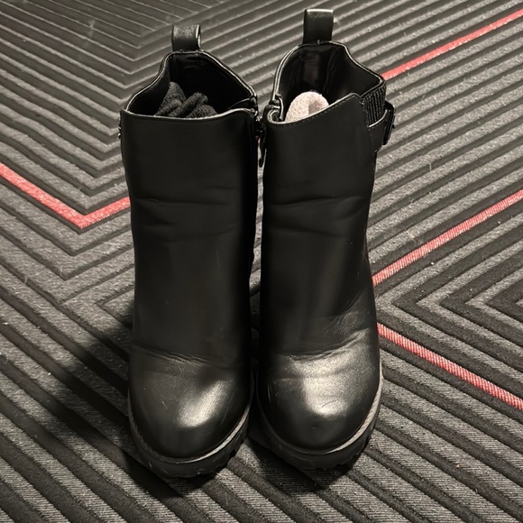 TOP Moda Shoes - Women's Black Ankle Boots